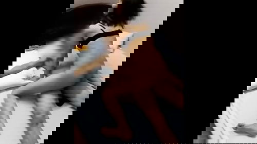 Quay phim cho bà xã yêu chơi trai lạ